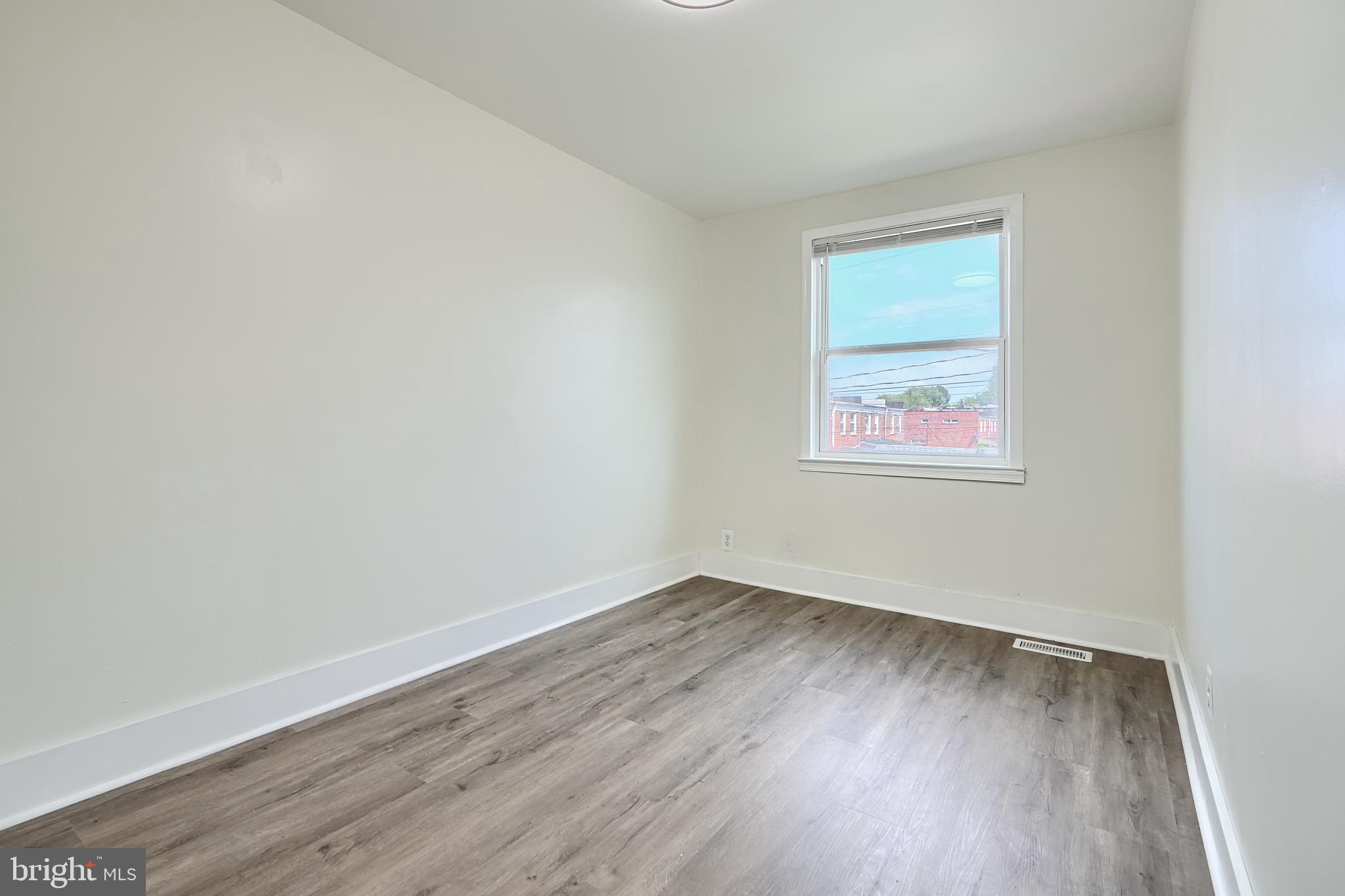 LAKELAND - Residential