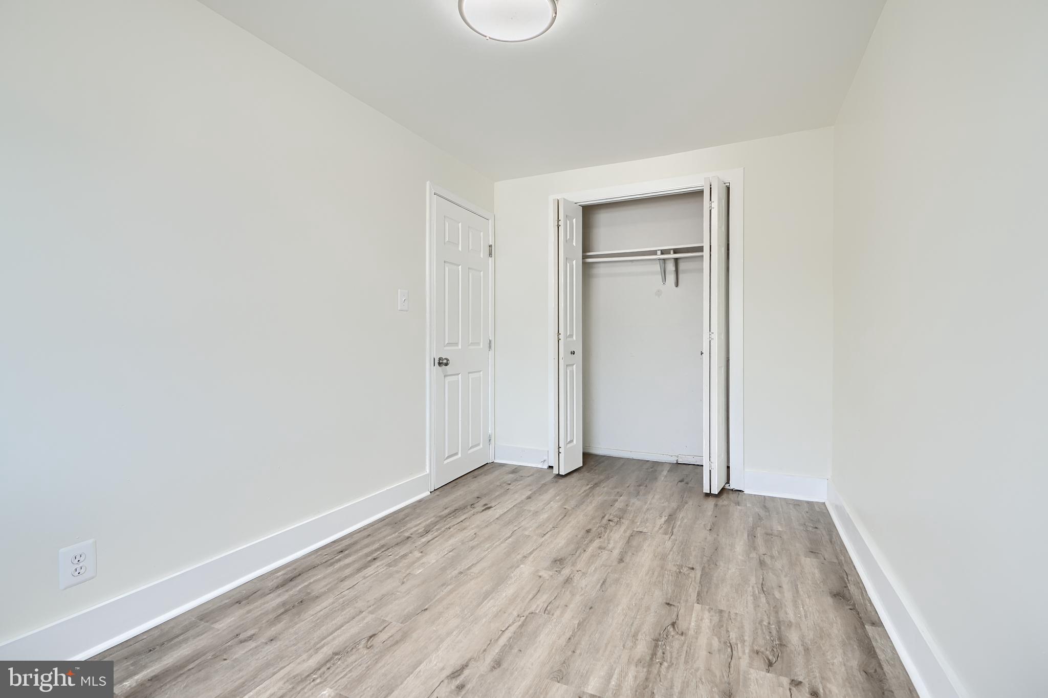 LAKELAND - Residential