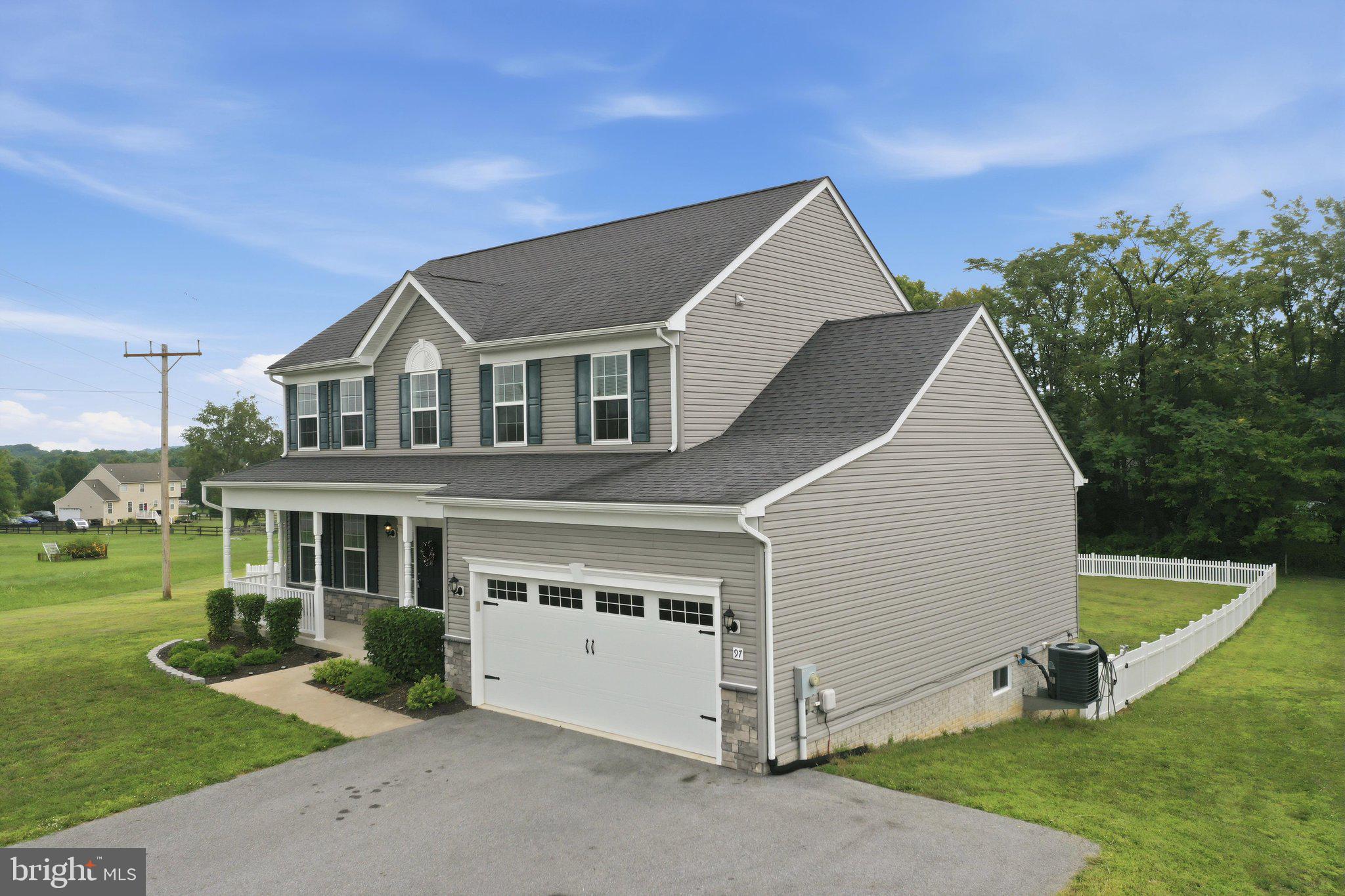 97 PORTSMOUTH COURT