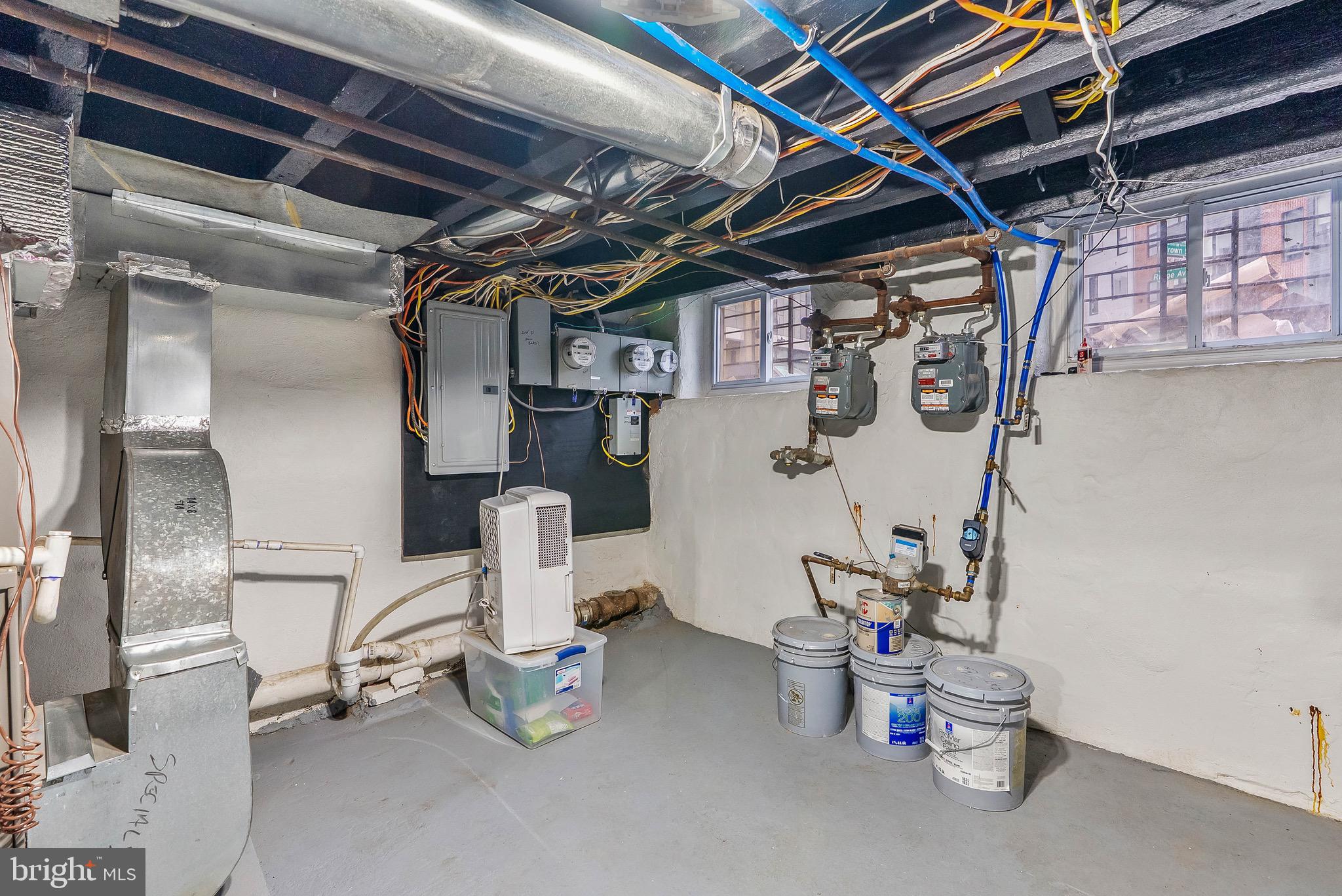 FRANCISVILLE - Residential Income