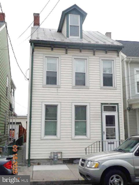 32 MIFFLIN STREET LEBANON PA 17046