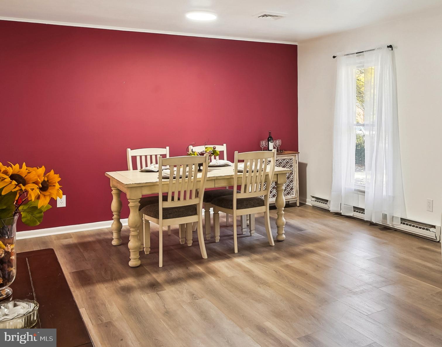 SOUTH BEECHWOOD - Residential