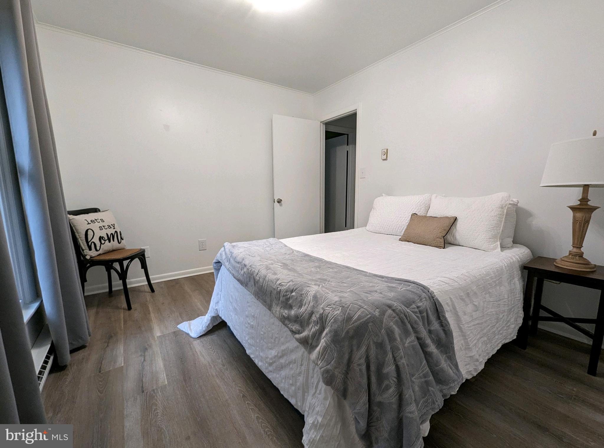 SOUTH BEECHWOOD - Residential