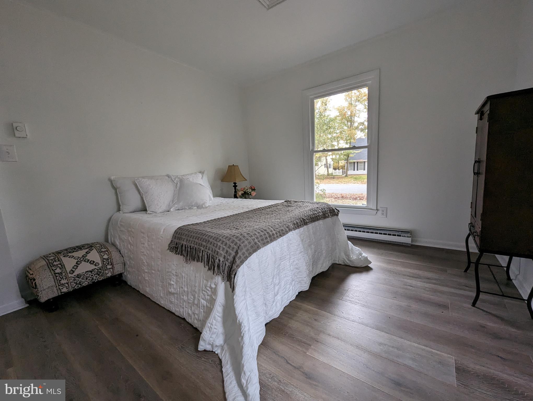 SOUTH BEECHWOOD - Residential