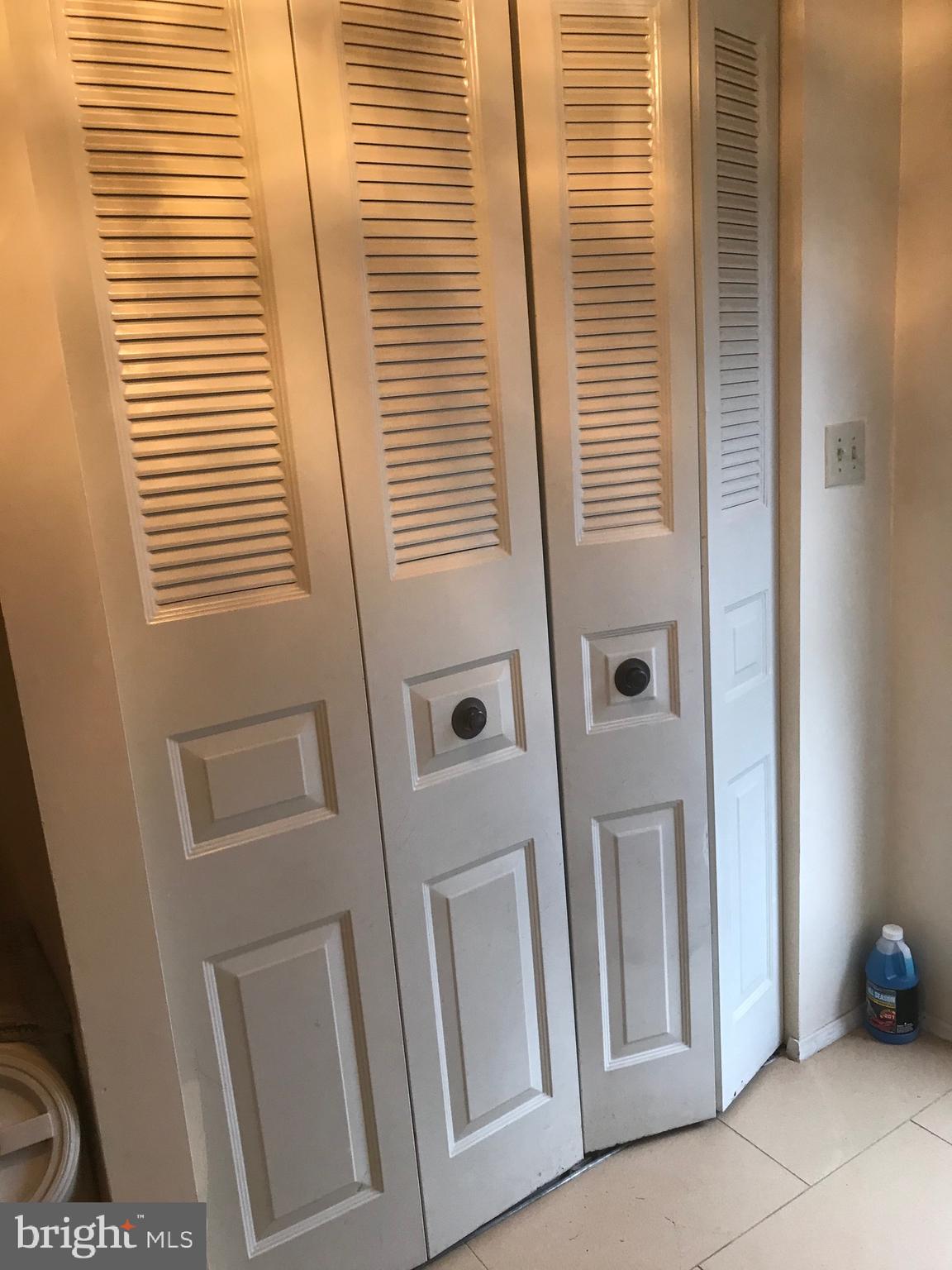 NEWINGTON FOREST - Residential Lease