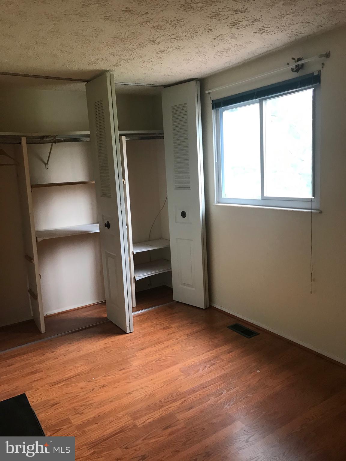 NEWINGTON FOREST - Residential Lease