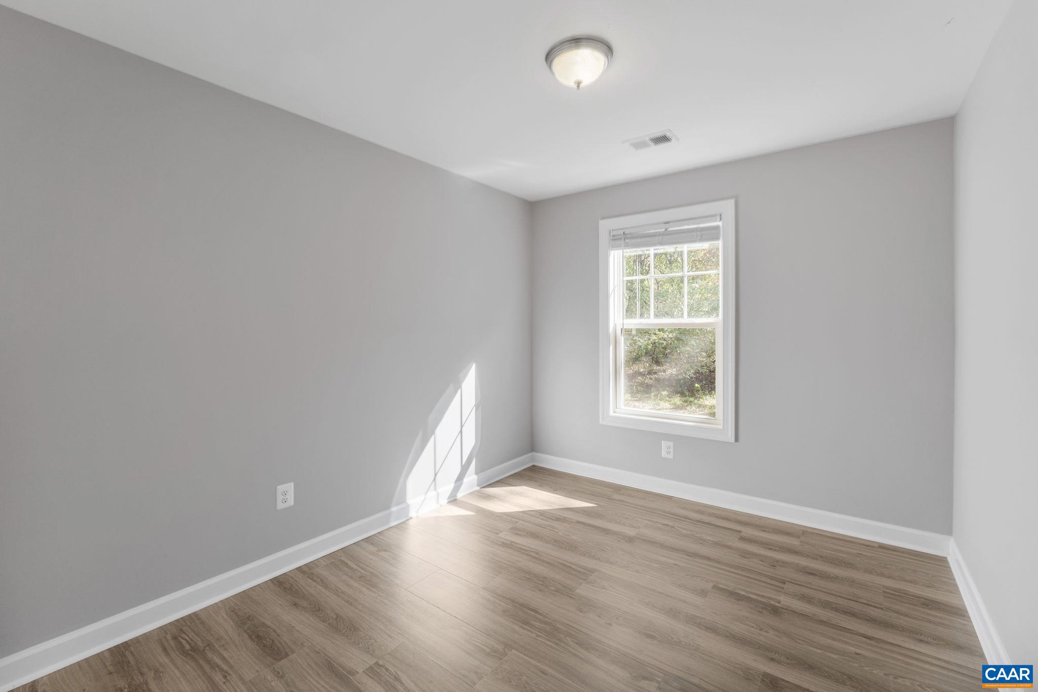 PAVILIONS AT PANTOPS - Residential