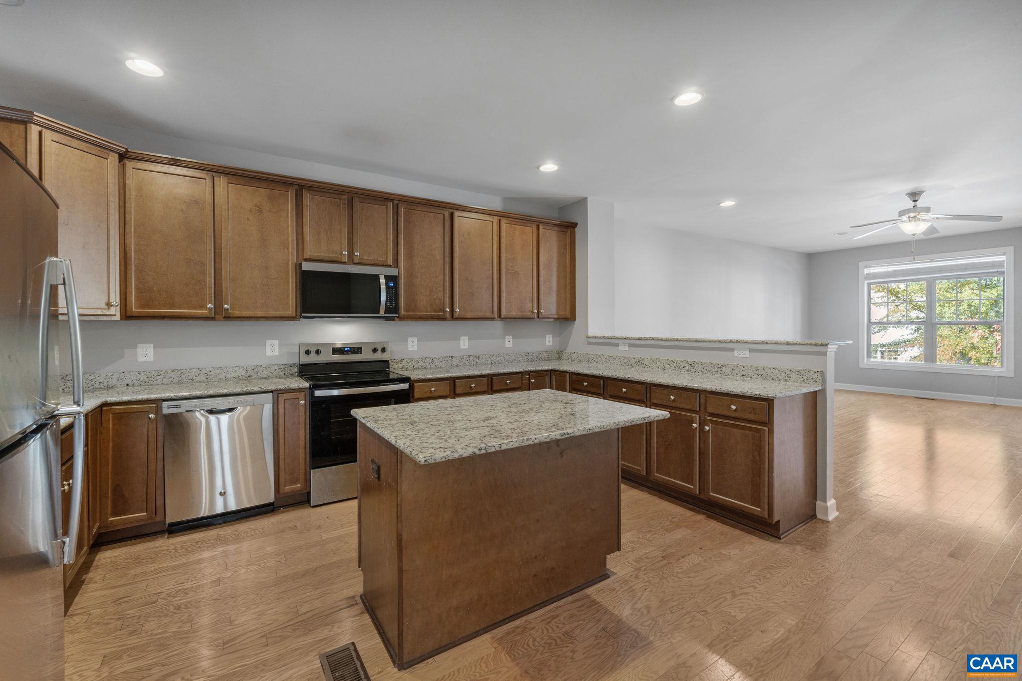 PAVILIONS AT PANTOPS - Residential