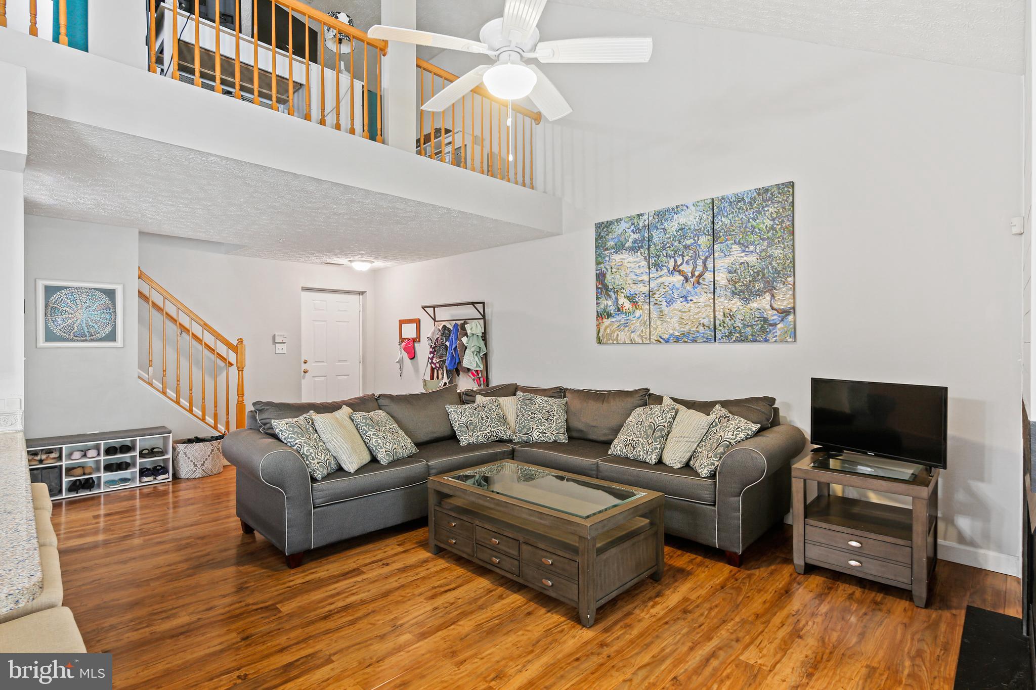 ADMIRAL REACH AT HARBOUR GATES - Residential