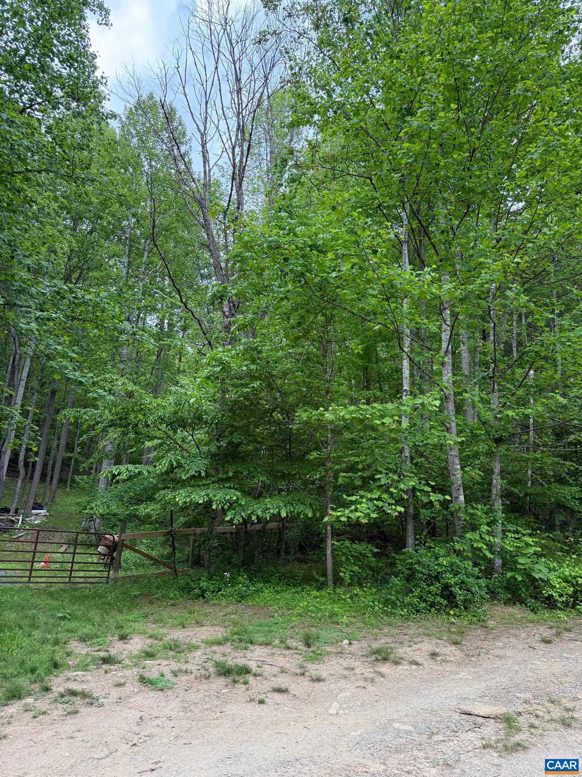 LONG POINT LN