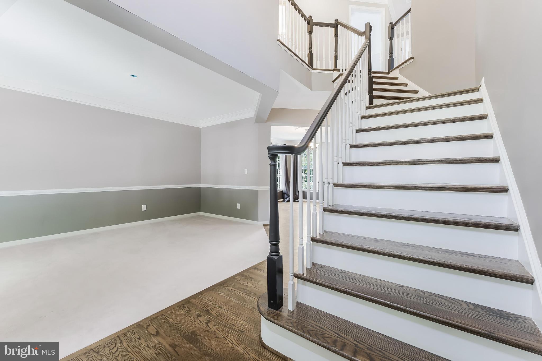 BELMONT COUNTRY CLUB - Residential Lease