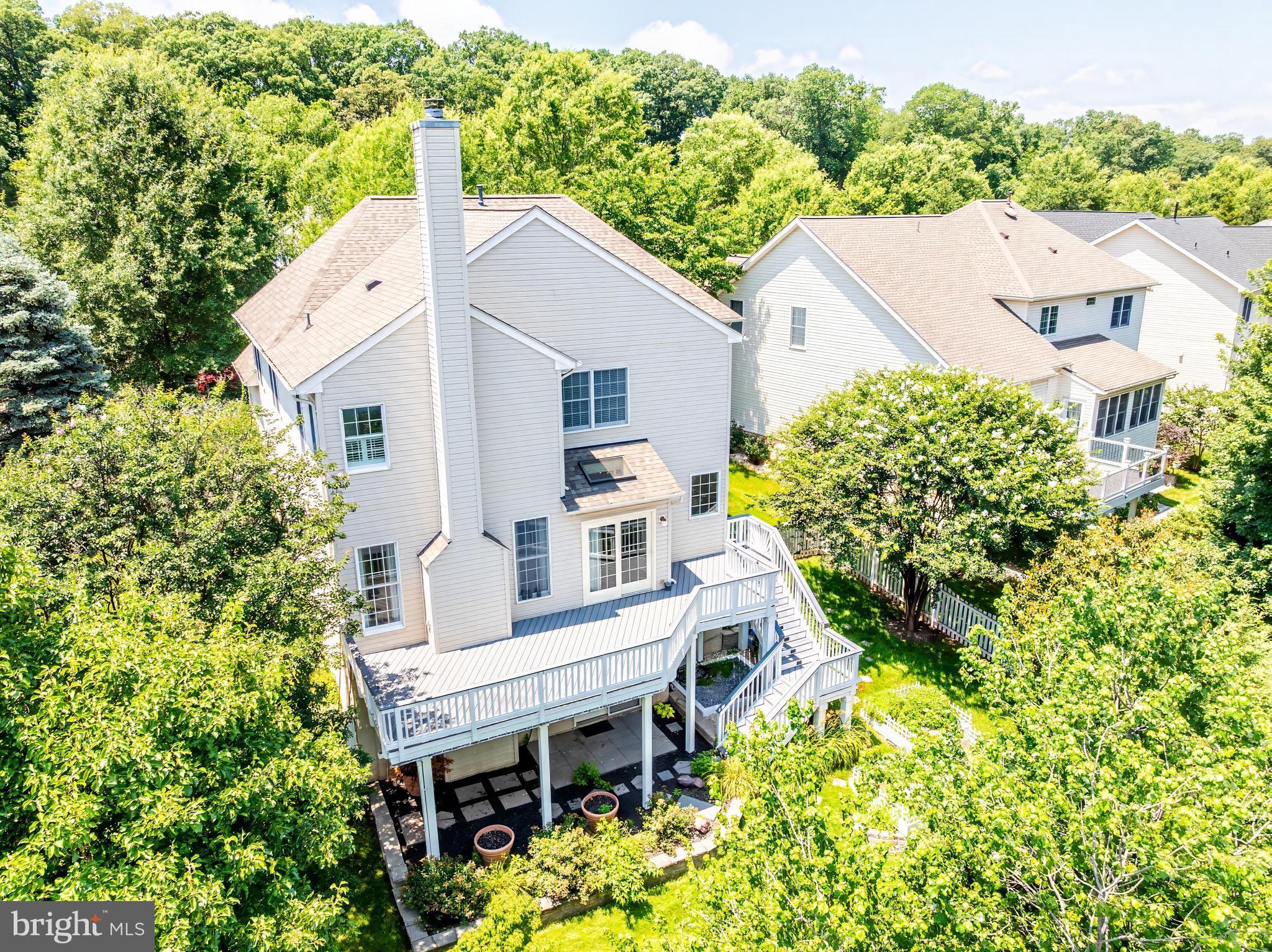 BELMONT COUNTRY CLUB - Residential Lease