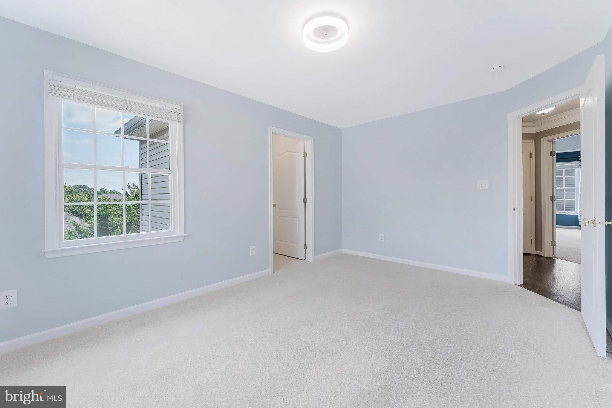 BELMONT COUNTRY CLUB - Residential Lease