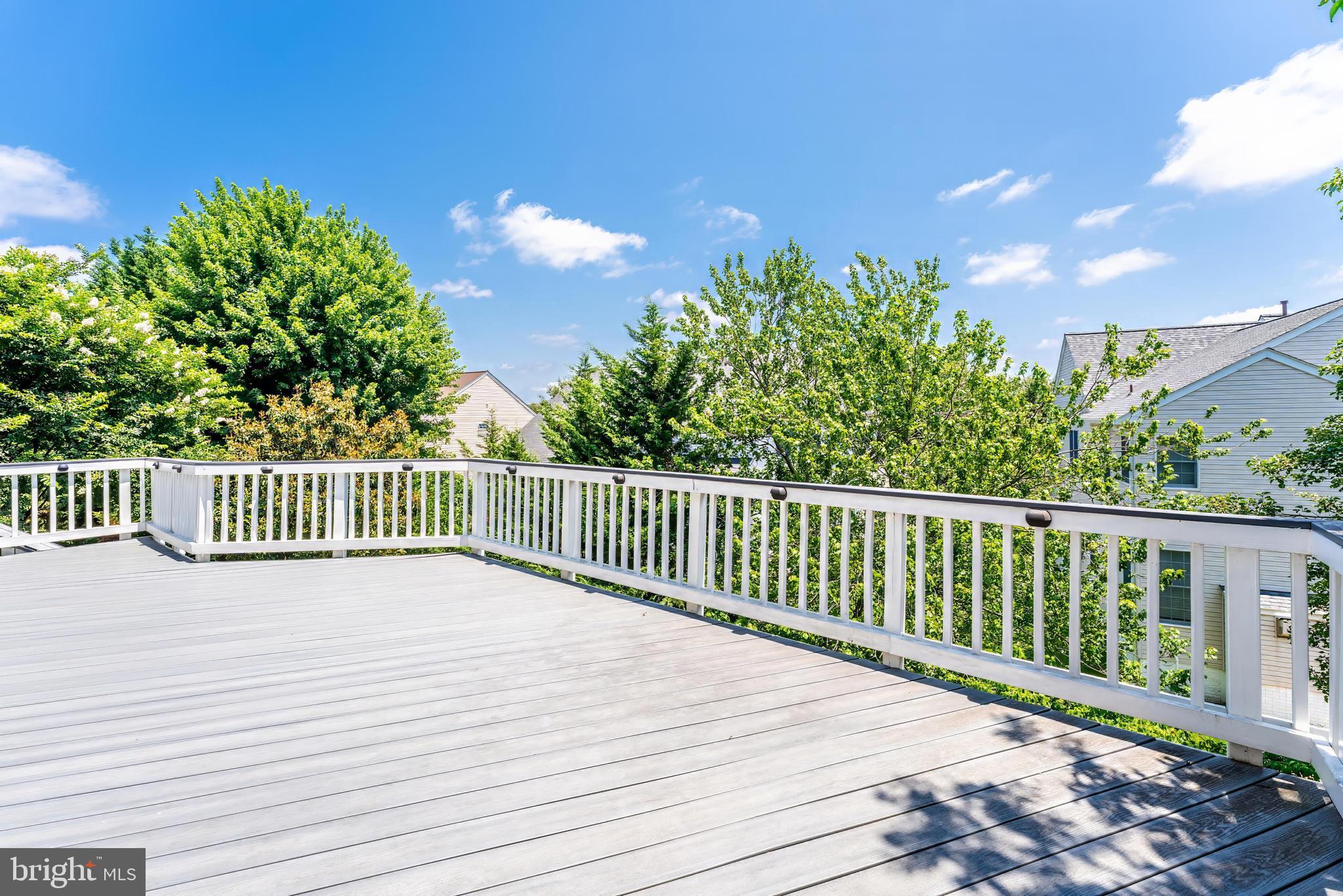 BELMONT COUNTRY CLUB - Residential Lease