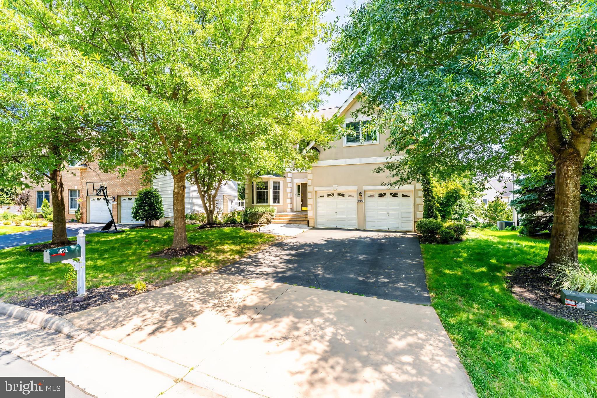 BELMONT COUNTRY CLUB - Residential Lease