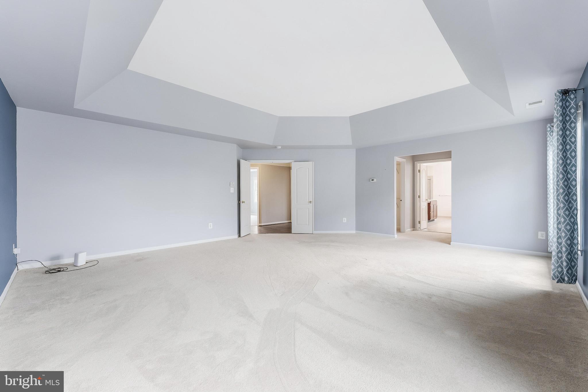 BELMONT COUNTRY CLUB - Residential Lease