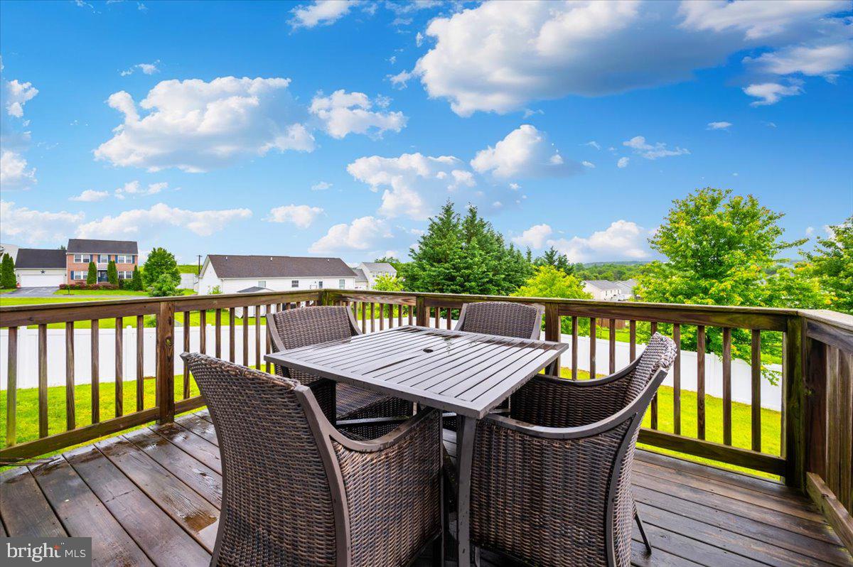 SUMMER HILL - Residential