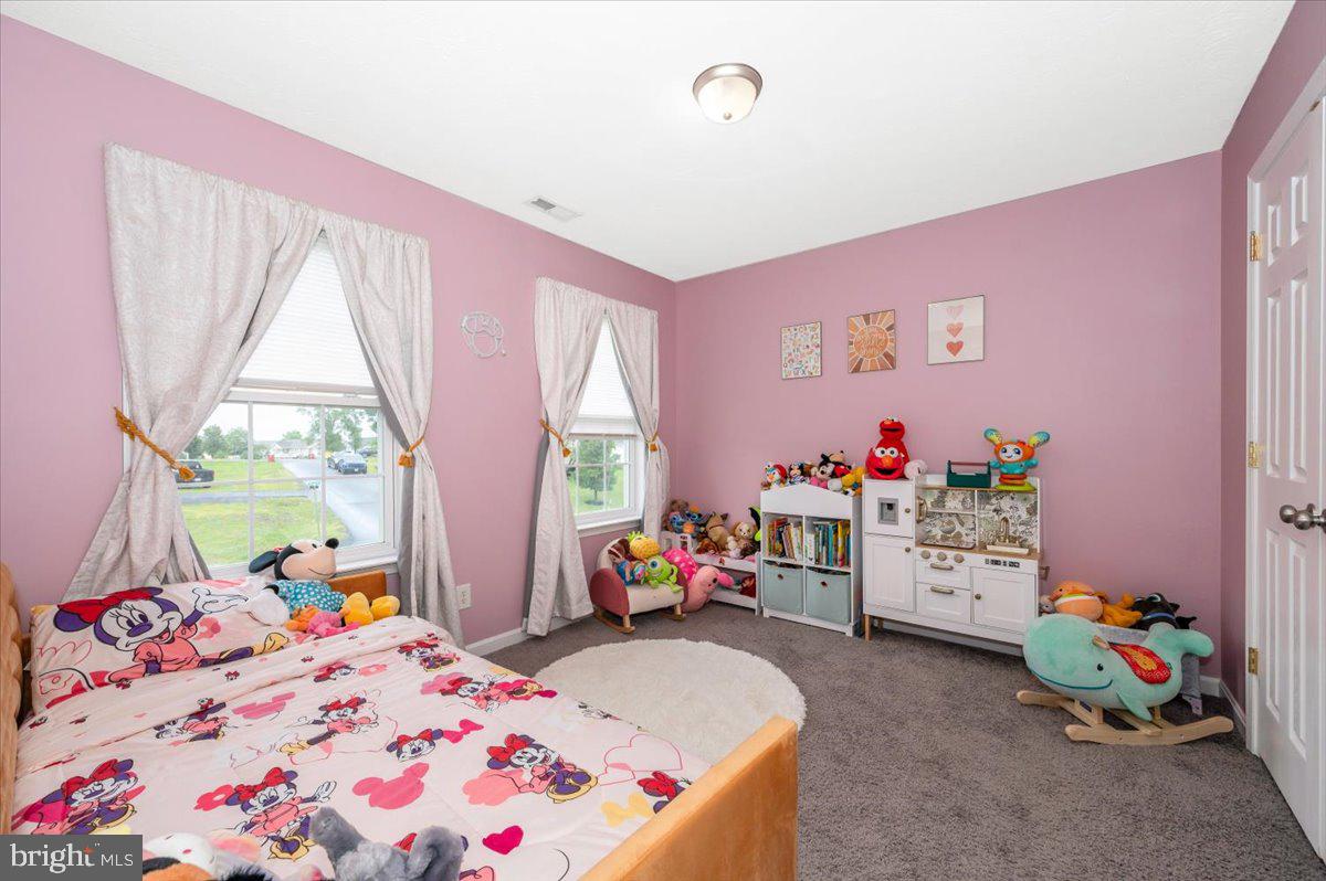 SUMMER HILL - Residential