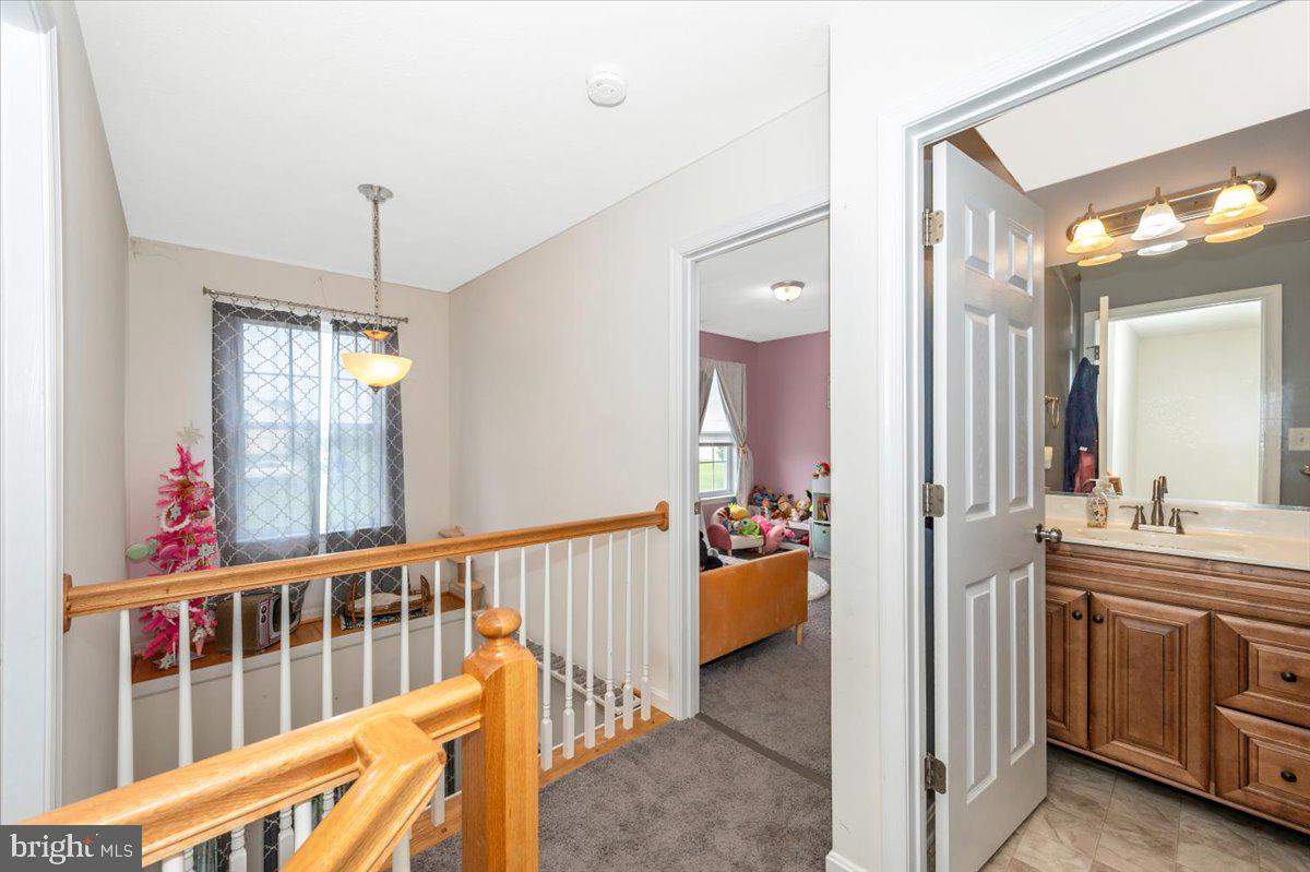 SUMMER HILL - Residential