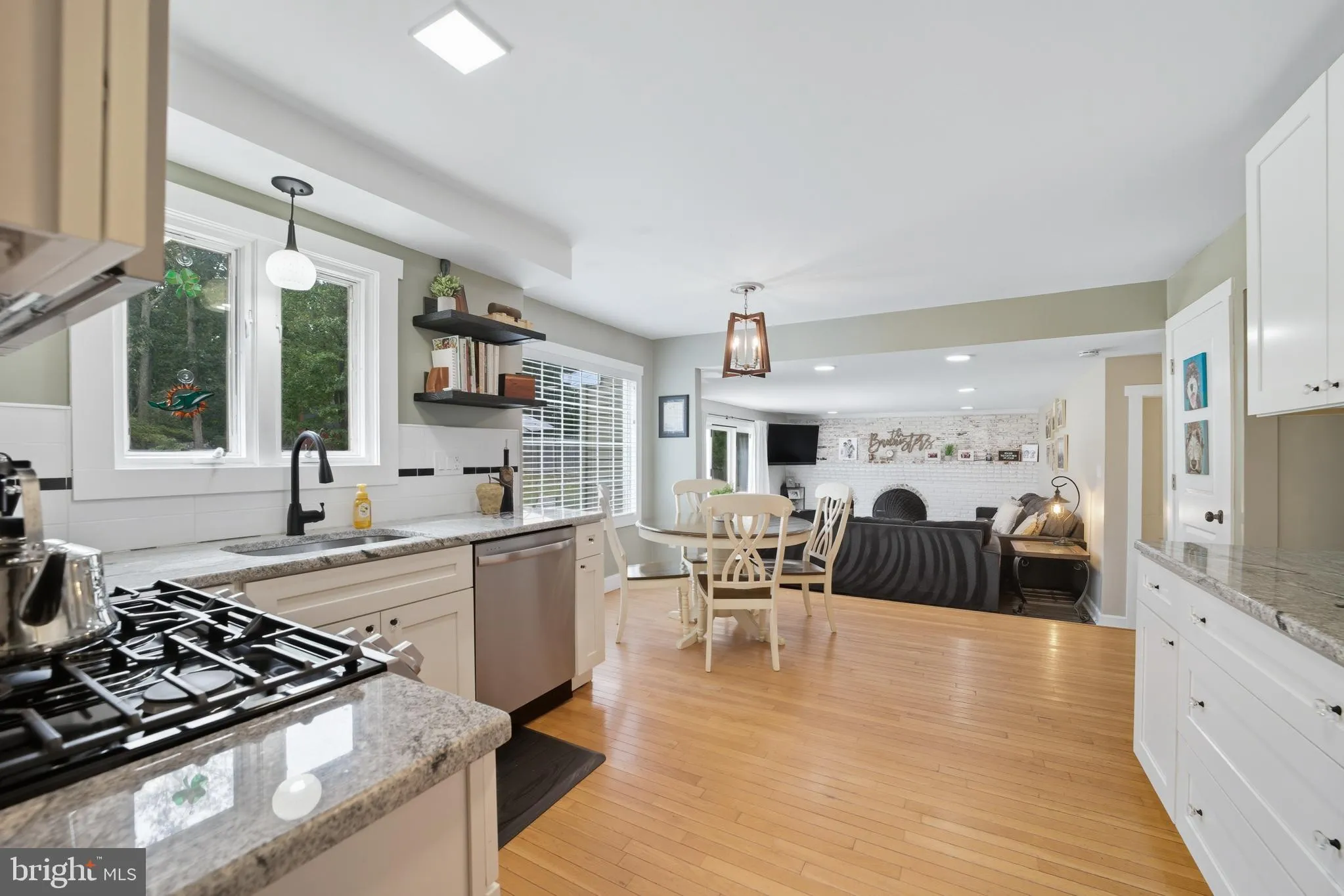 Turnersville, New Jersey 08012, United States, 3 Bedrooms Bedrooms, ,3 BathroomsBathrooms,Residential,Coming Soon,219481