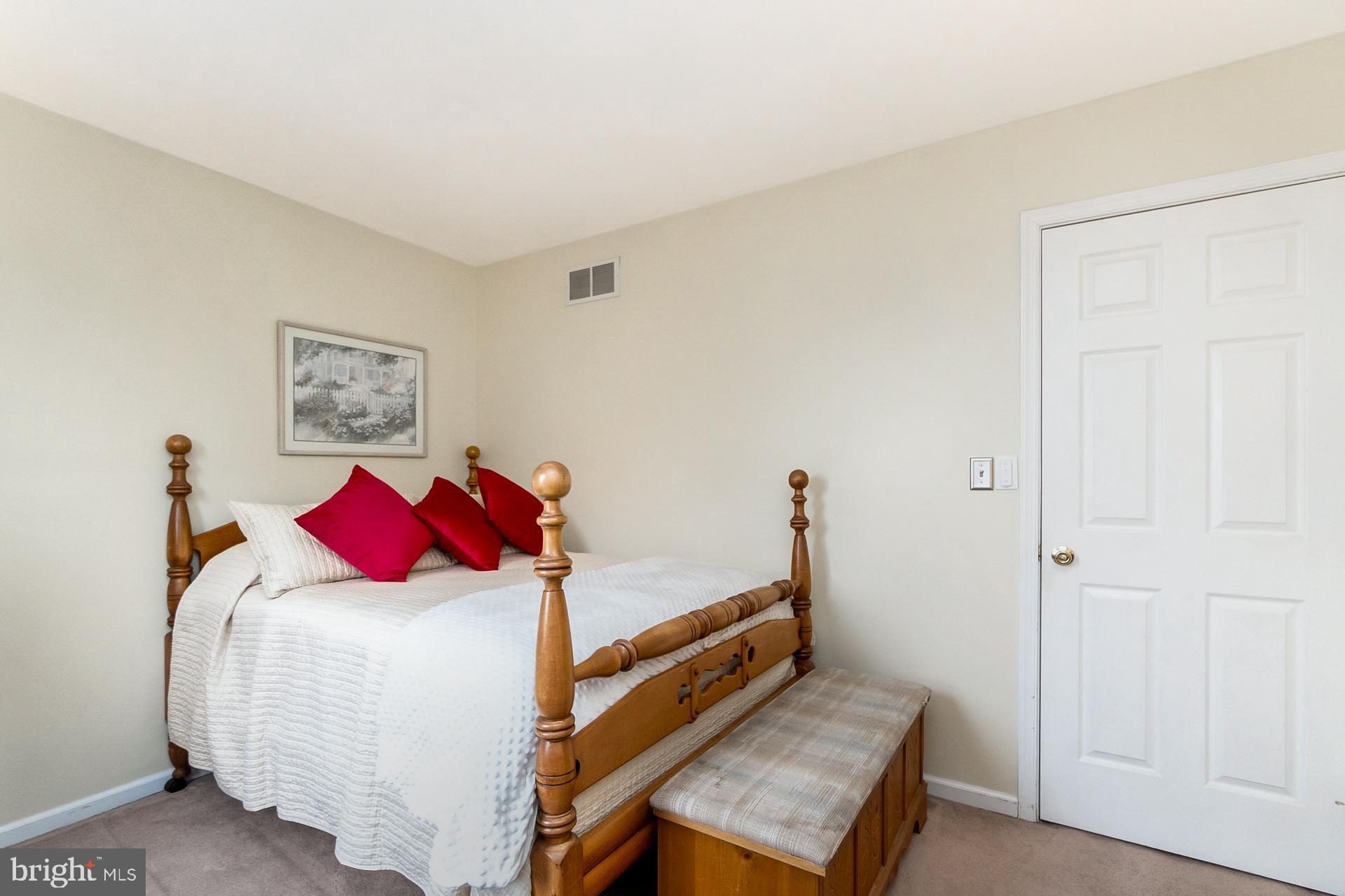 WYNNEWOOD TERRACE - Residential