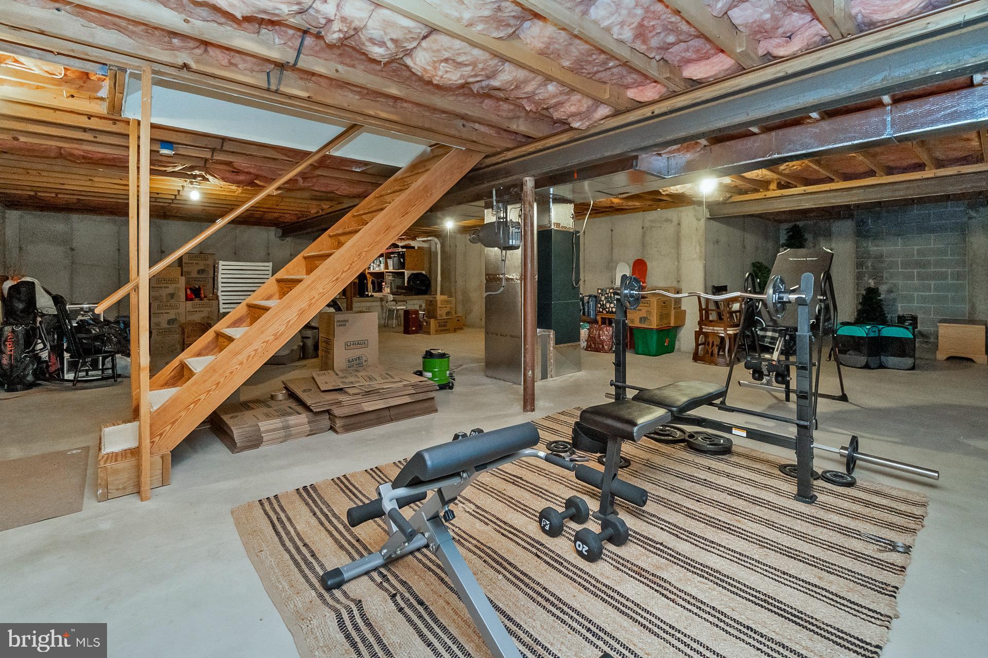 WYNNEWOOD TERRACE - Residential