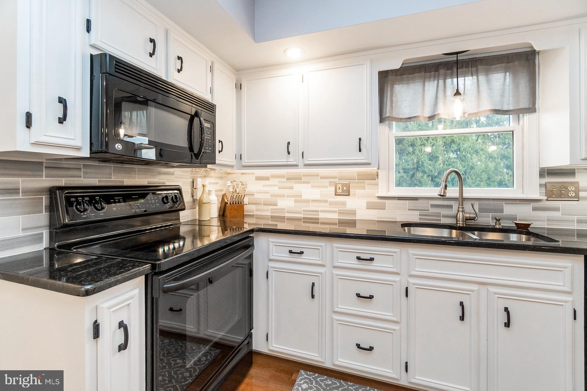 WYNNEWOOD TERRACE - Residential