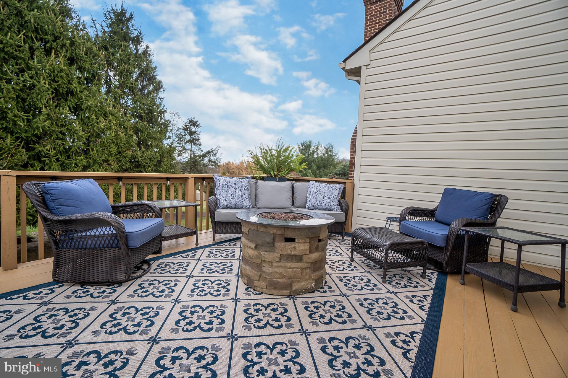 WYNNEWOOD TERRACE - Residential