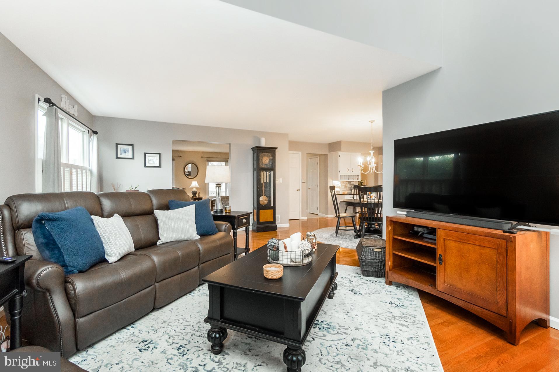 WYNNEWOOD TERRACE - Residential