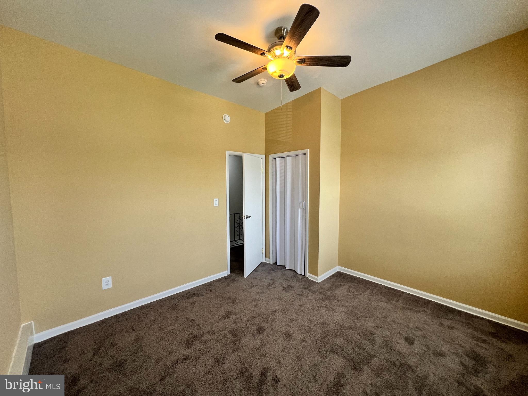 COBBS CREEK - Residential