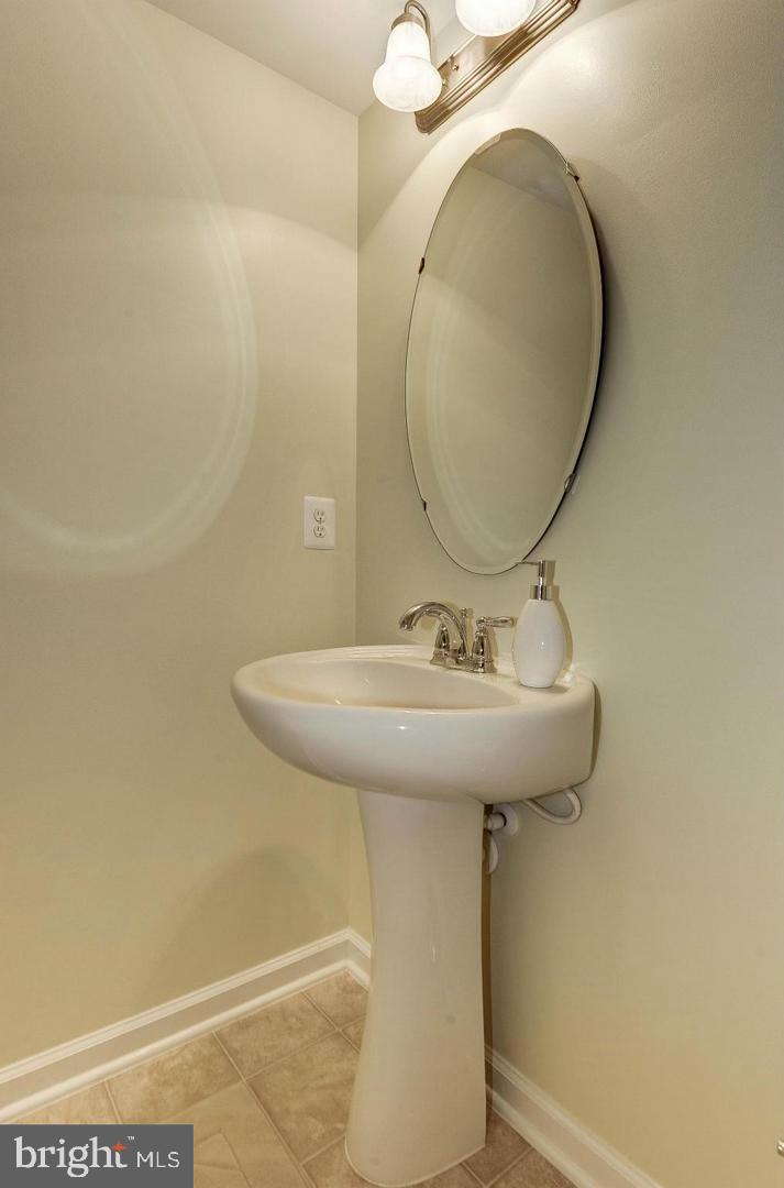 REIDS PROSPECT - Residential Lease