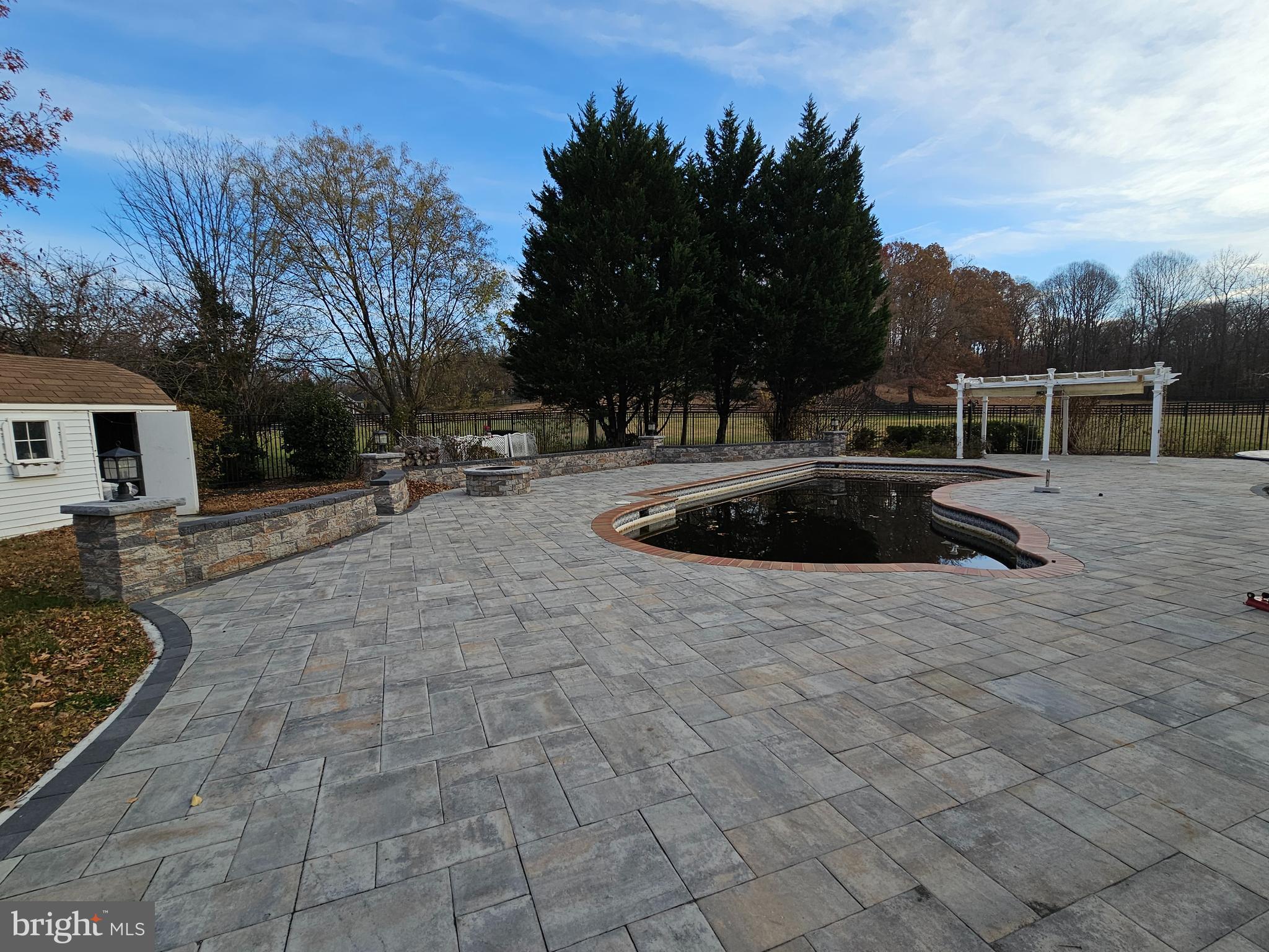 SCHELFORD NORTH - Residential