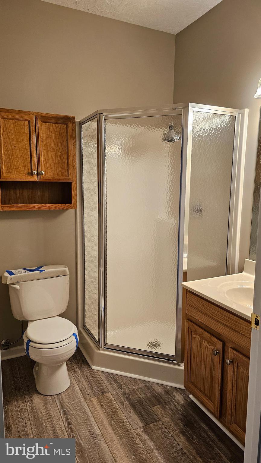 SUMMERLAND MANOR - Residential