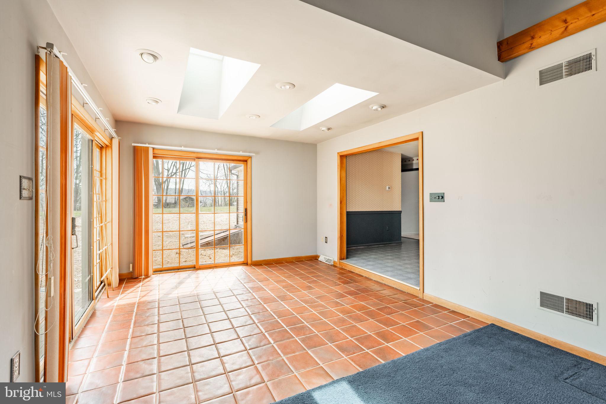 EAGLE WING ESTATES - Residential