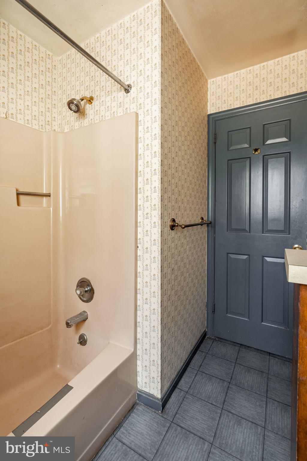 EAGLE WING ESTATES - Residential