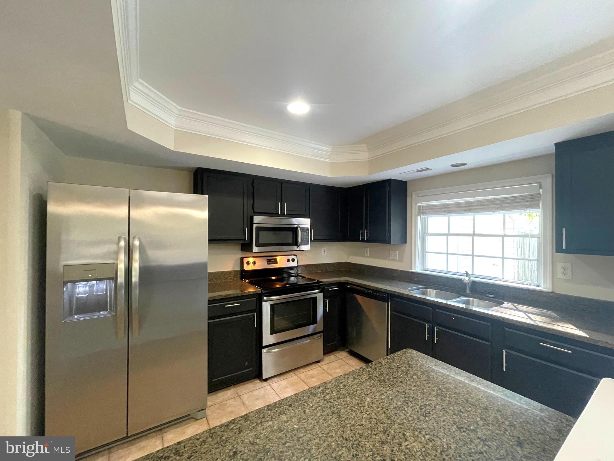 WESTLAKE VILLAGE - Residential