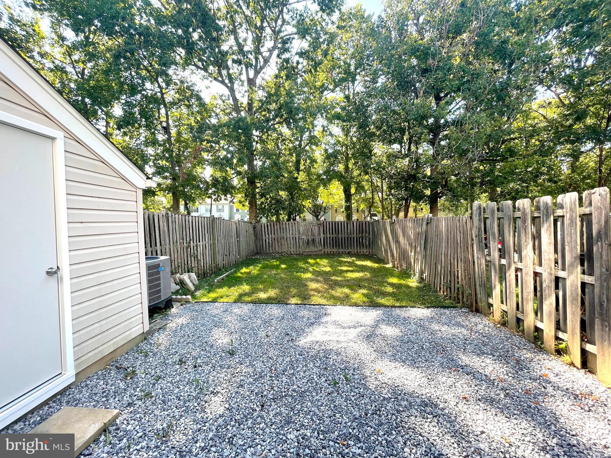 WESTLAKE VILLAGE - Residential