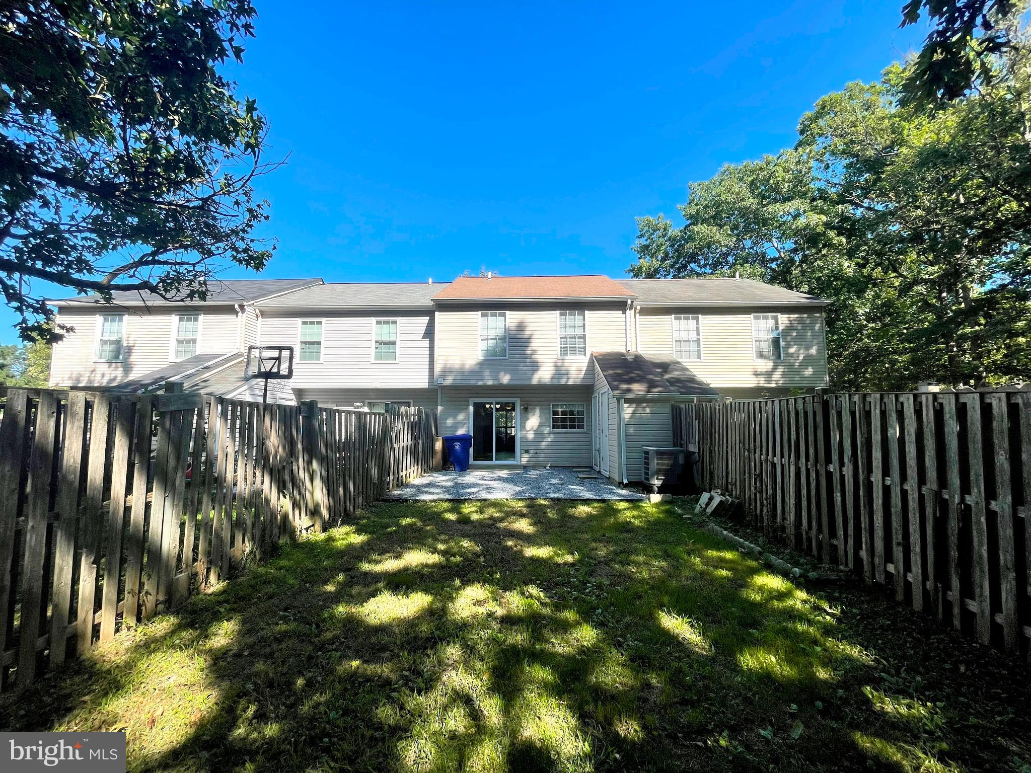 WESTLAKE VILLAGE - Residential