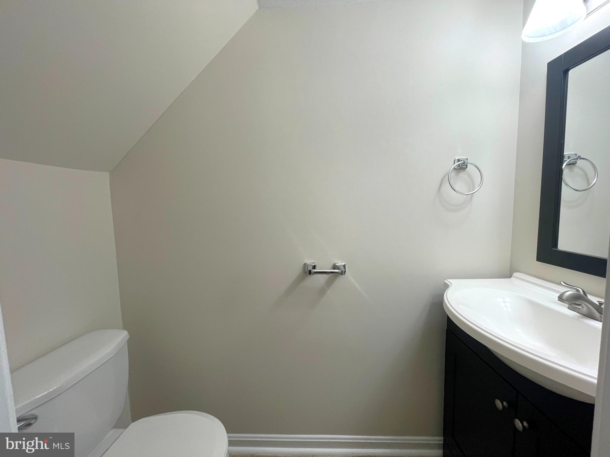 WESTLAKE VILLAGE - Residential