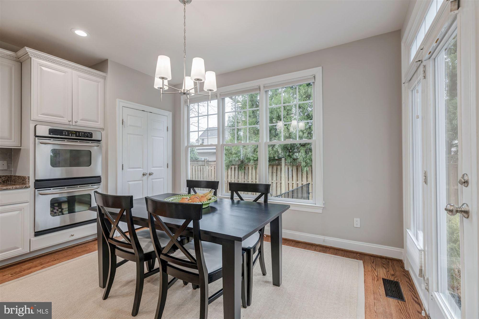 WEST MC LEAN - Residential