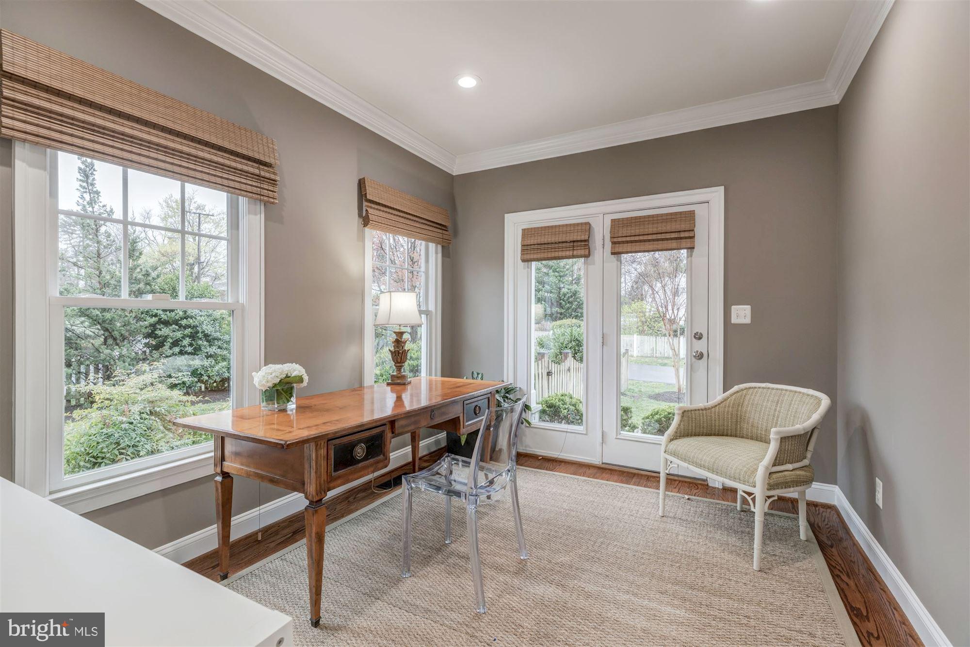WEST MC LEAN - Residential