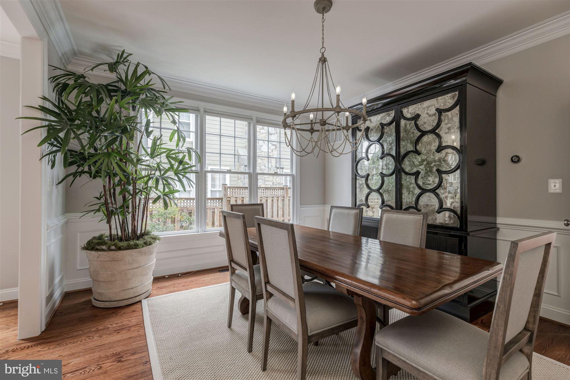 WEST MC LEAN - Residential