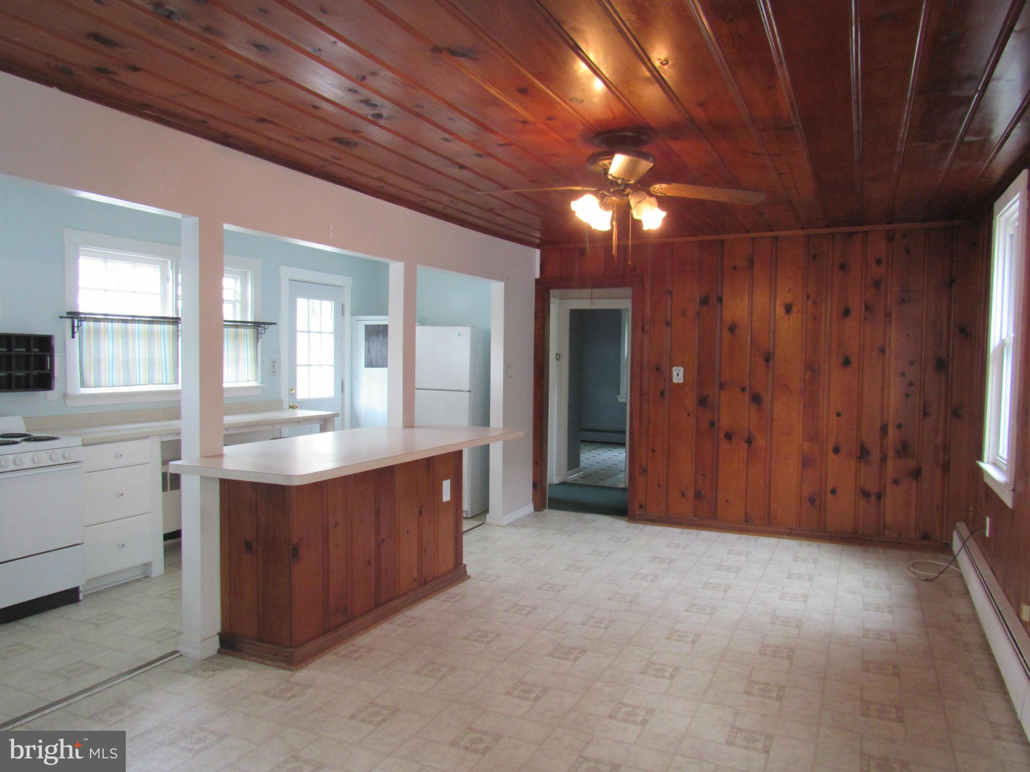 NORTH CHESAPEAKE BEACH - Residential Lease