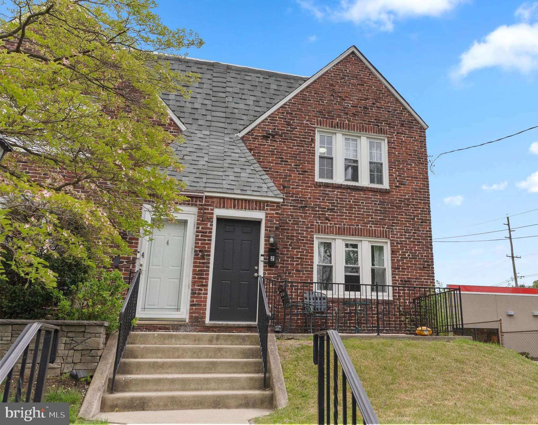 2 HENDRICKSON AVENUE