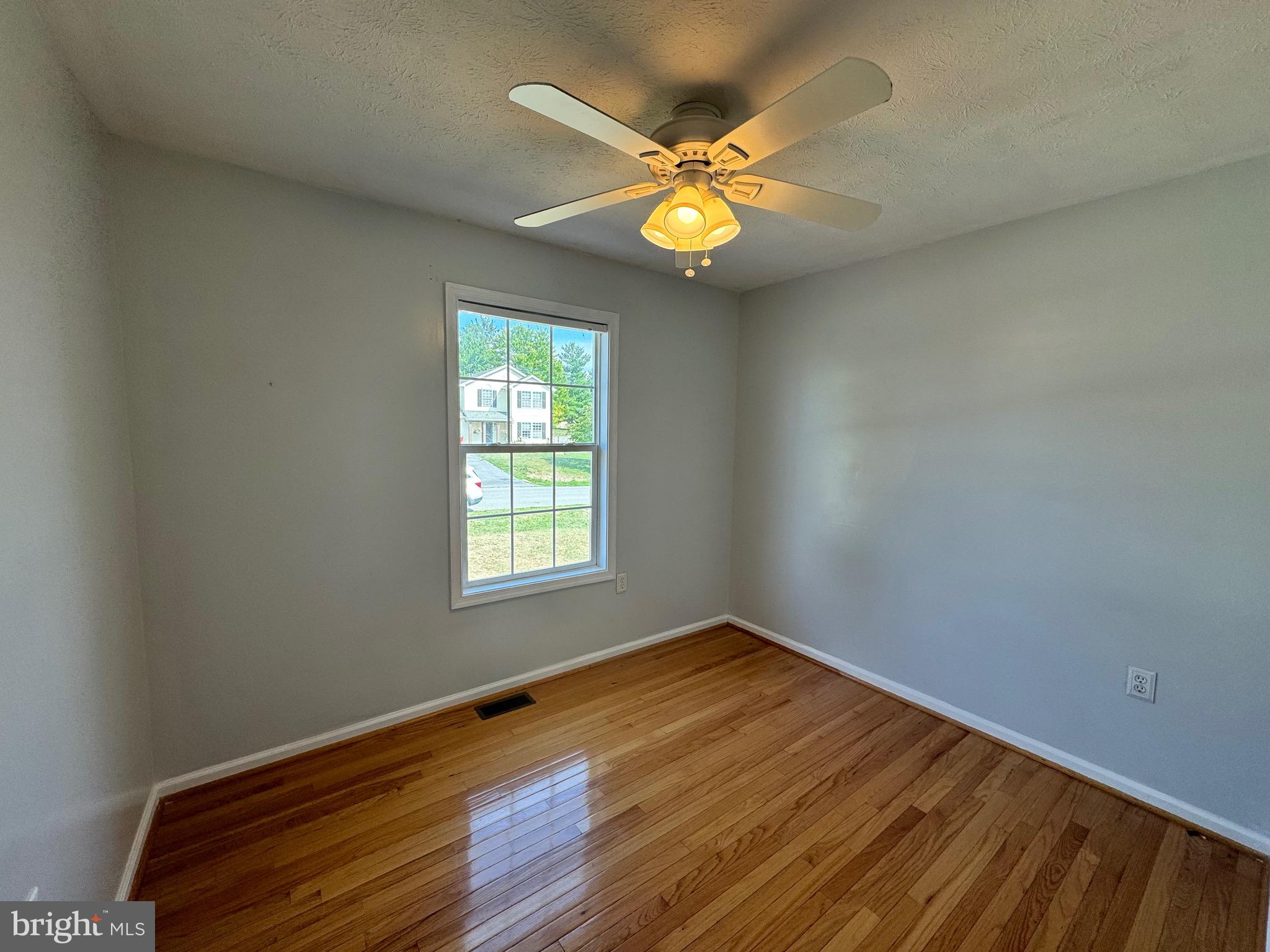 BRIAR RUN - Residential