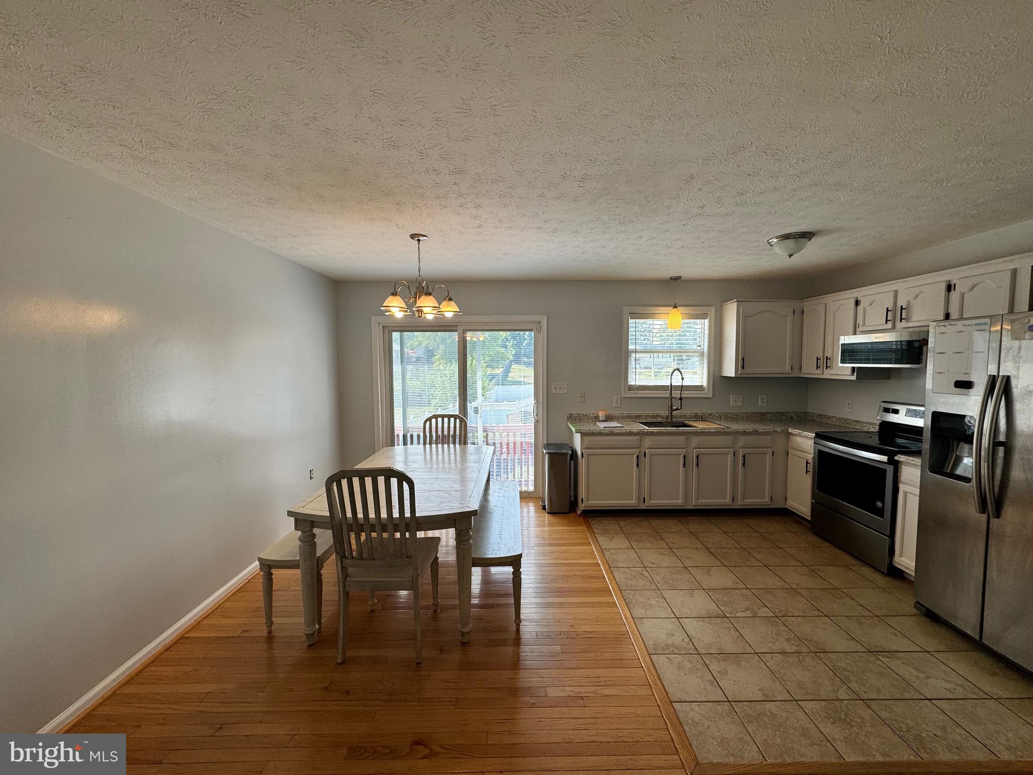 BRIAR RUN - Residential