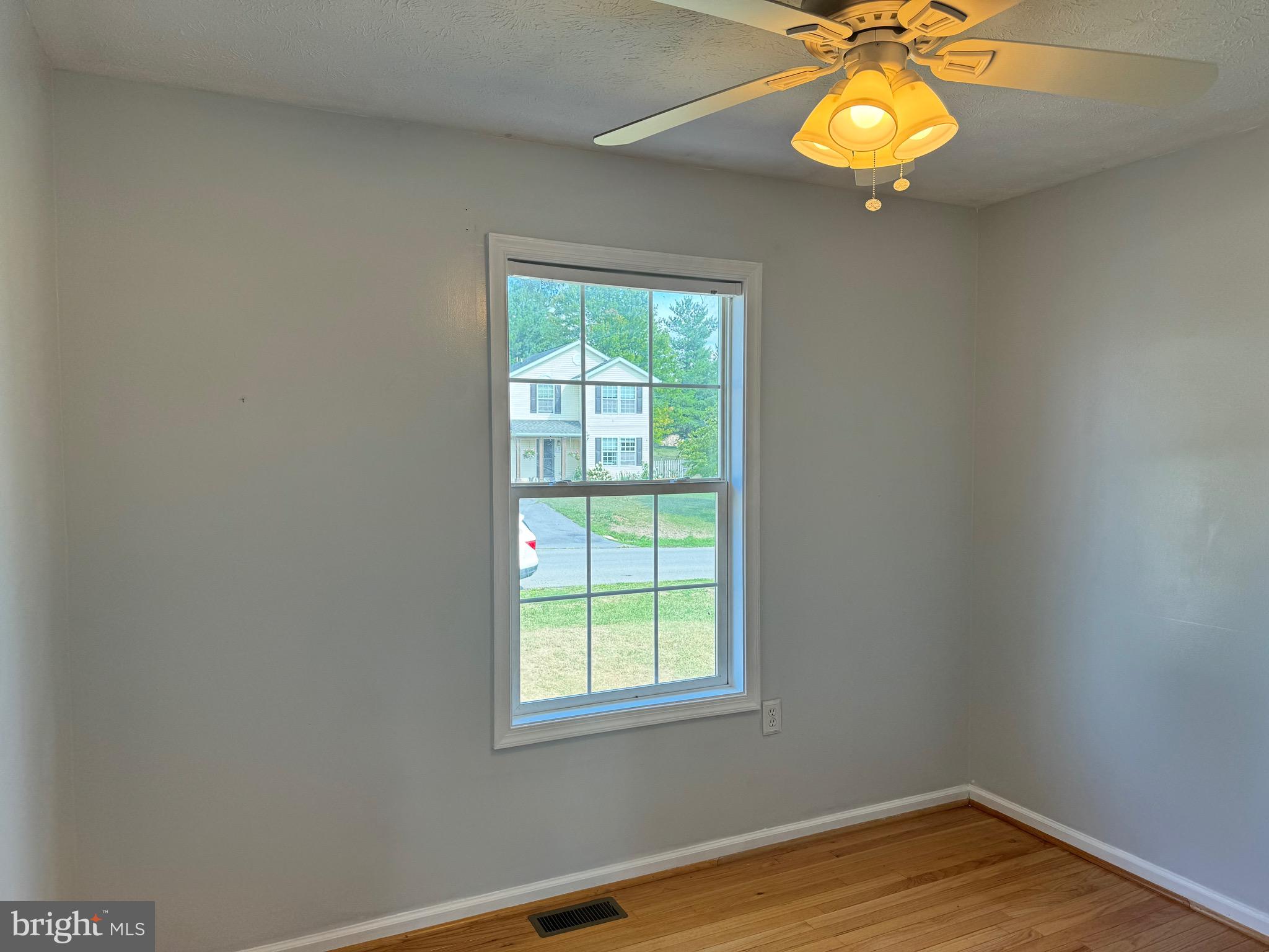 BRIAR RUN - Residential