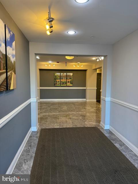 LAUREL PARK - Residential Lease