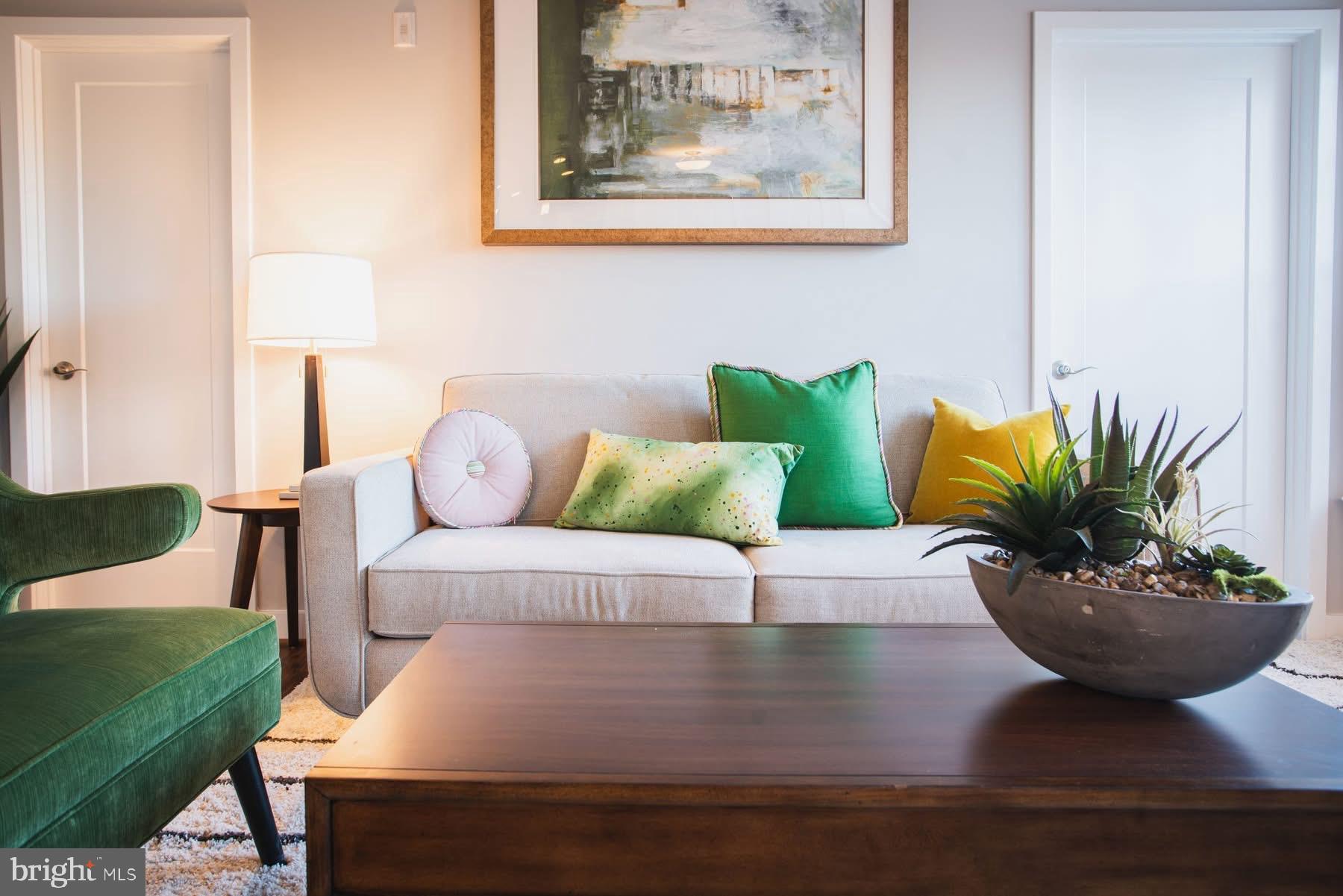 LAUREL PARK - Residential Lease