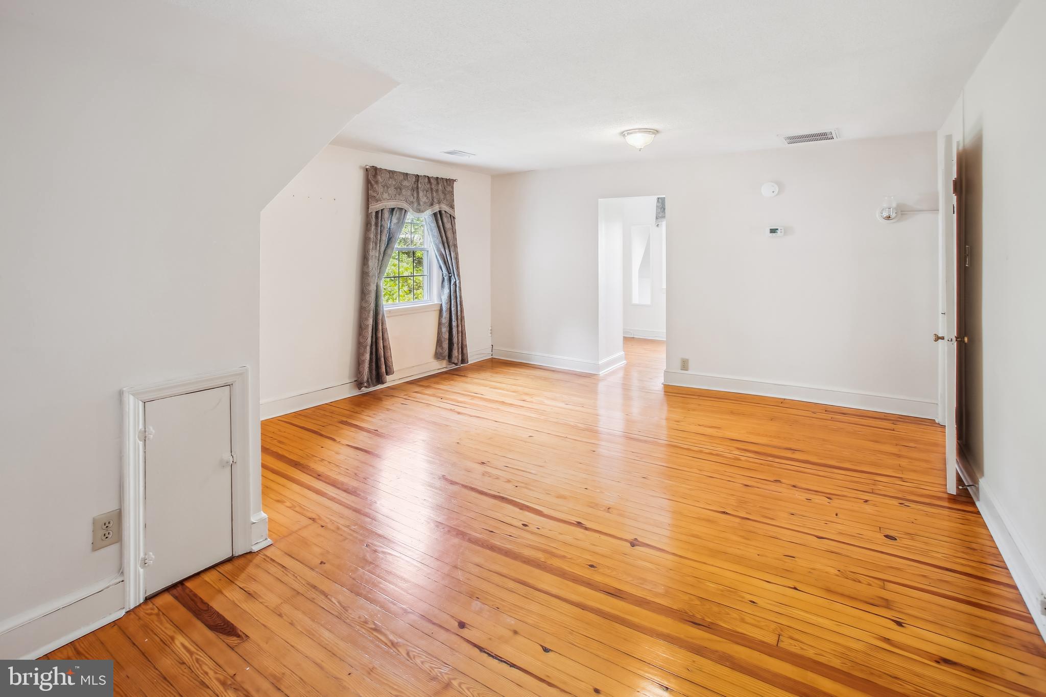 ACADEMY MANOR - Residential